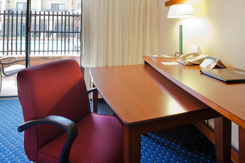 Comfort Inn Roswell-Dunwoody 部屋 写真