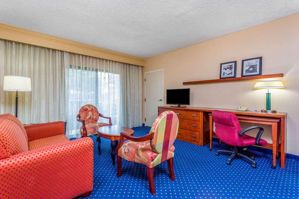 Comfort Inn Roswell-Dunwoody エクステリア 写真