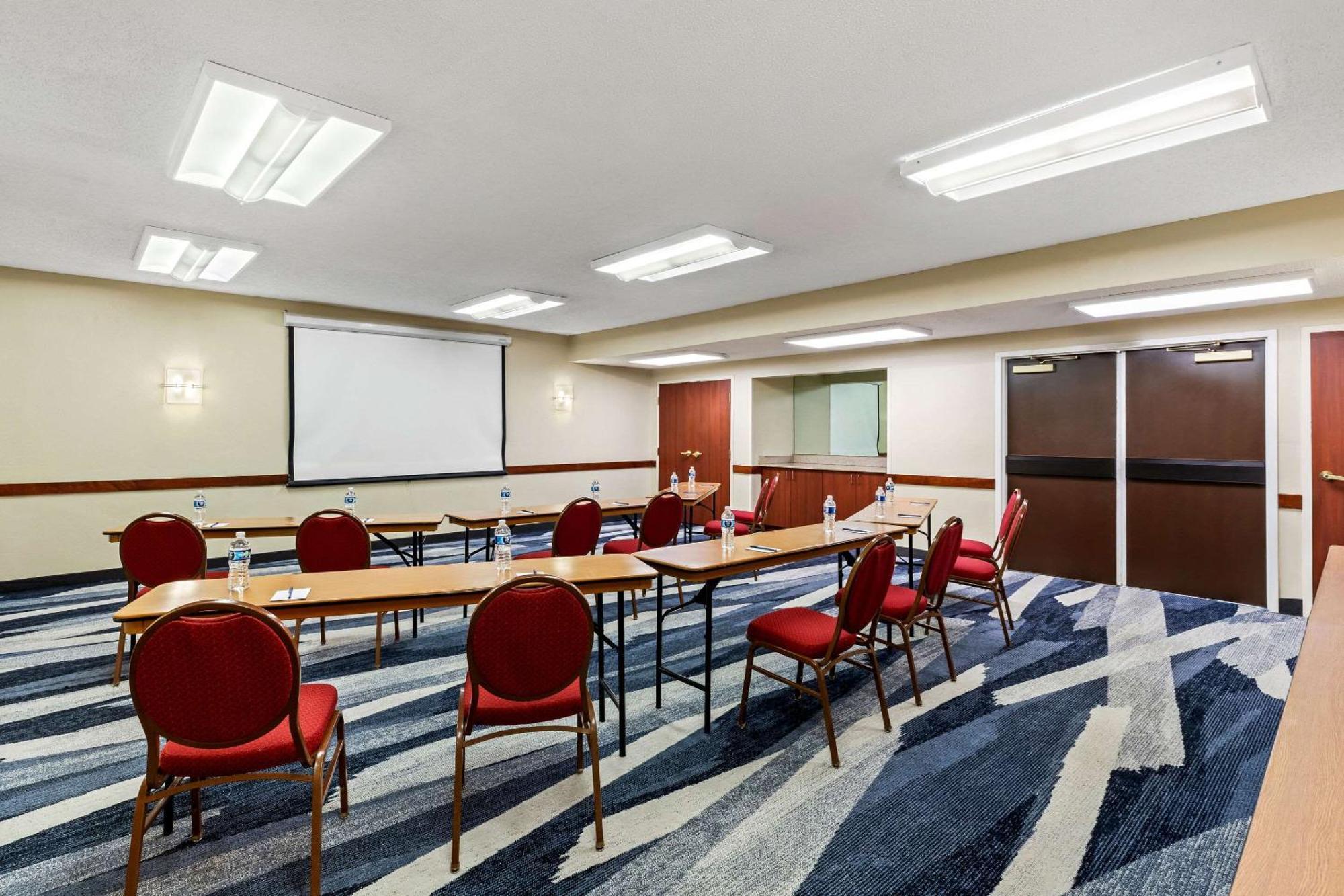 Comfort Inn Roswell-Dunwoody エクステリア 写真